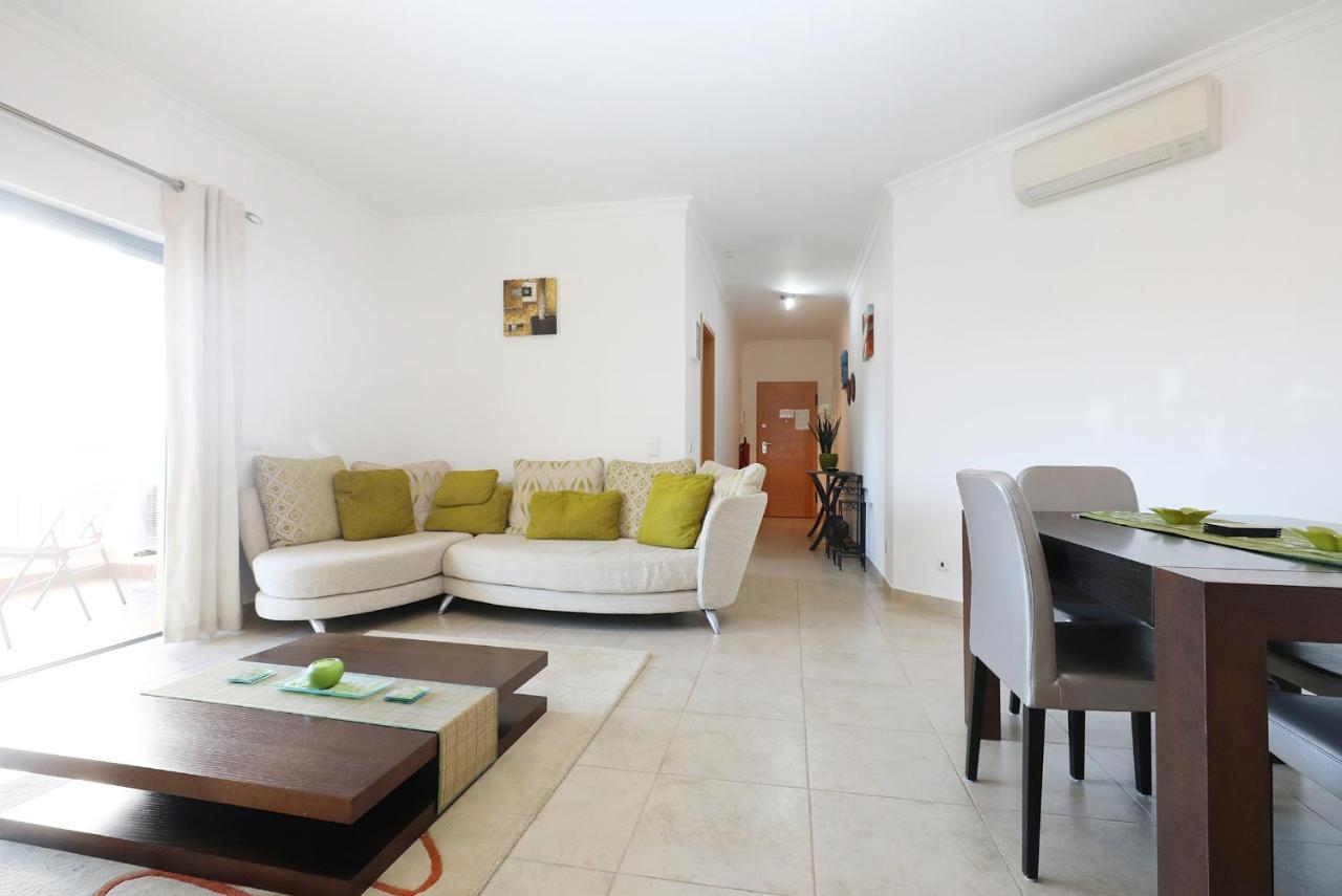 A68 - Palmeiras Paz Apartment Lagos Exterior photo