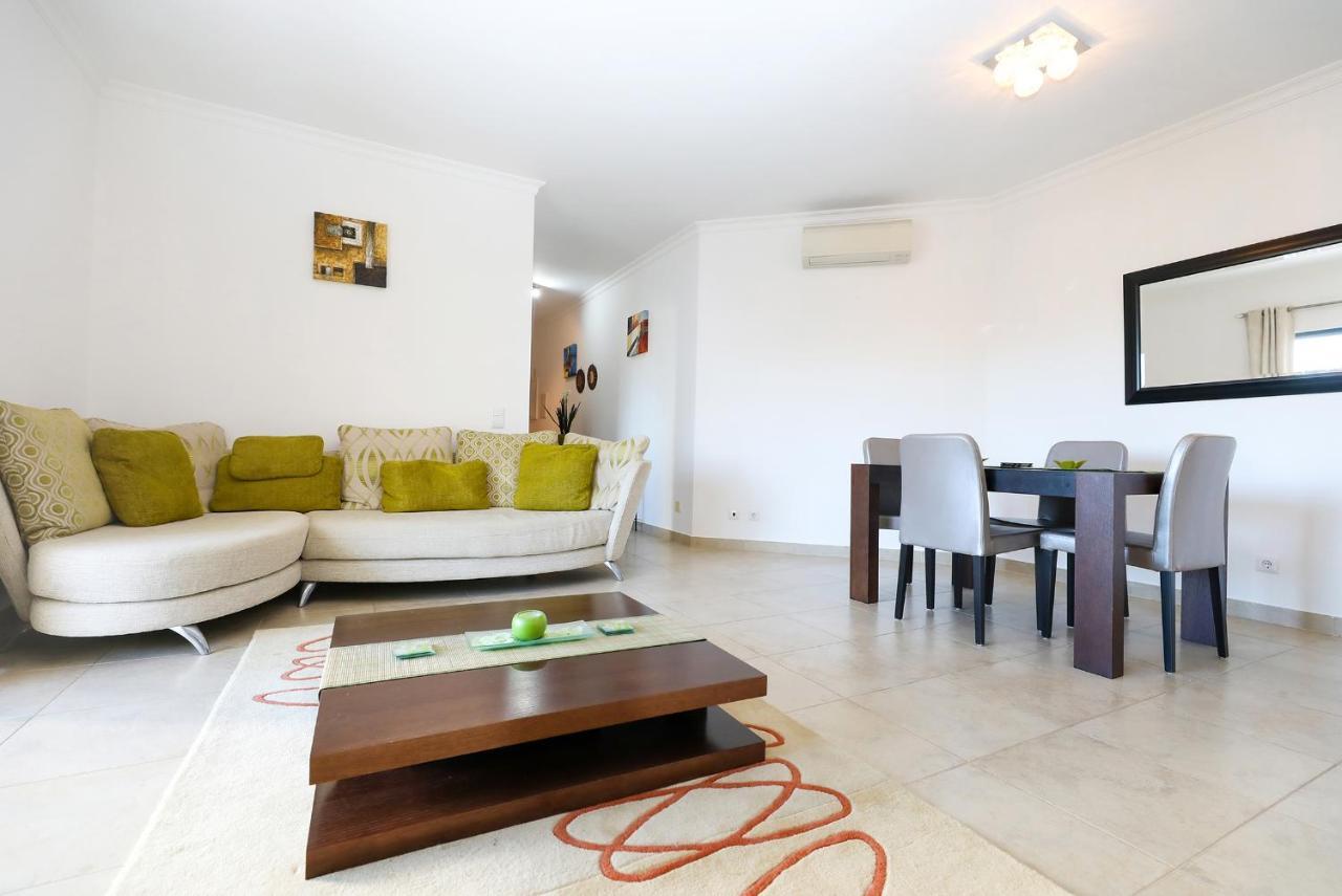 A68 - Palmeiras Paz Apartment Lagos Exterior photo