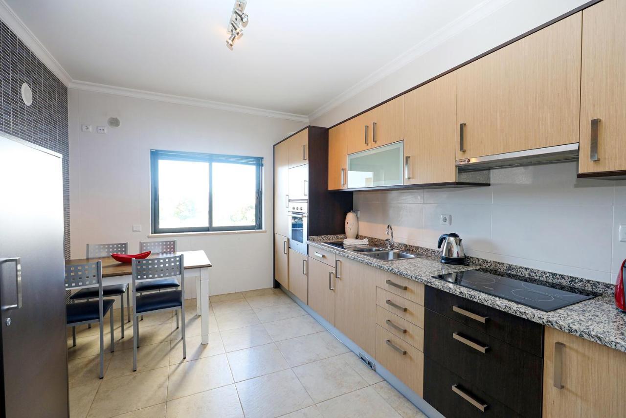 A68 - Palmeiras Paz Apartment Lagos Exterior photo